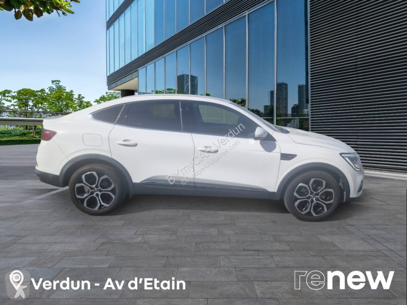Véhicule utilitaire Renault Arkana E-Tech 145 -...