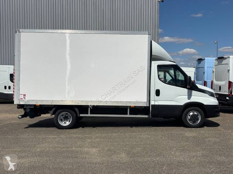 Véhicule utilitaire Iveco