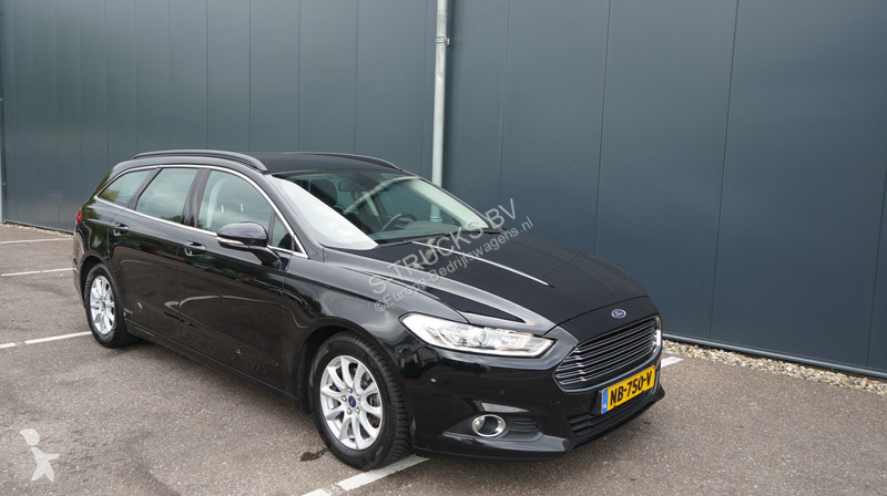 Véhicule utilitaire Ford 1.5 TDCi Trend Lease...