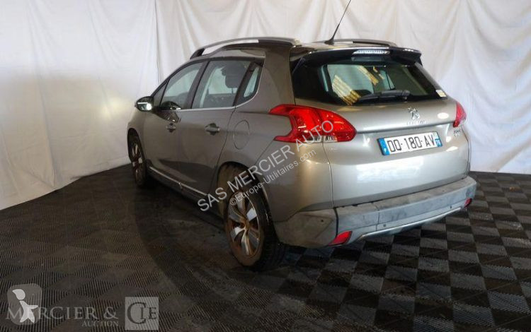 Véhicule utilitaire Peugeot