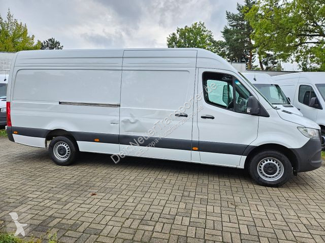Užitkové vozidlo Mercedes 317 CDI...