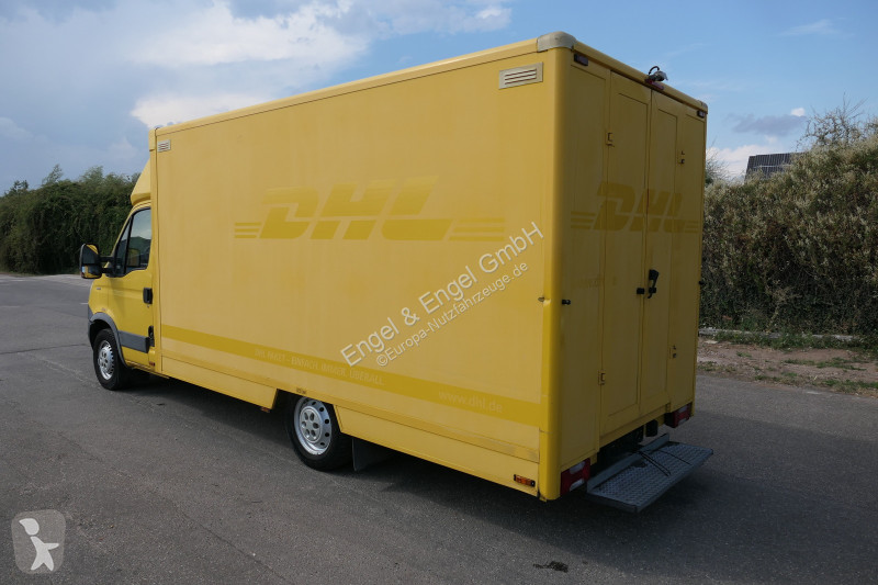 Furgoneta Iveco Daily 35 S11 C30C AUTOMATIK...