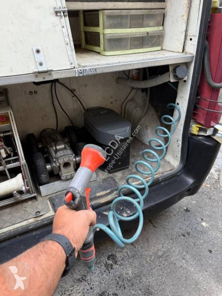 Véhicule utilitaire Peugeot