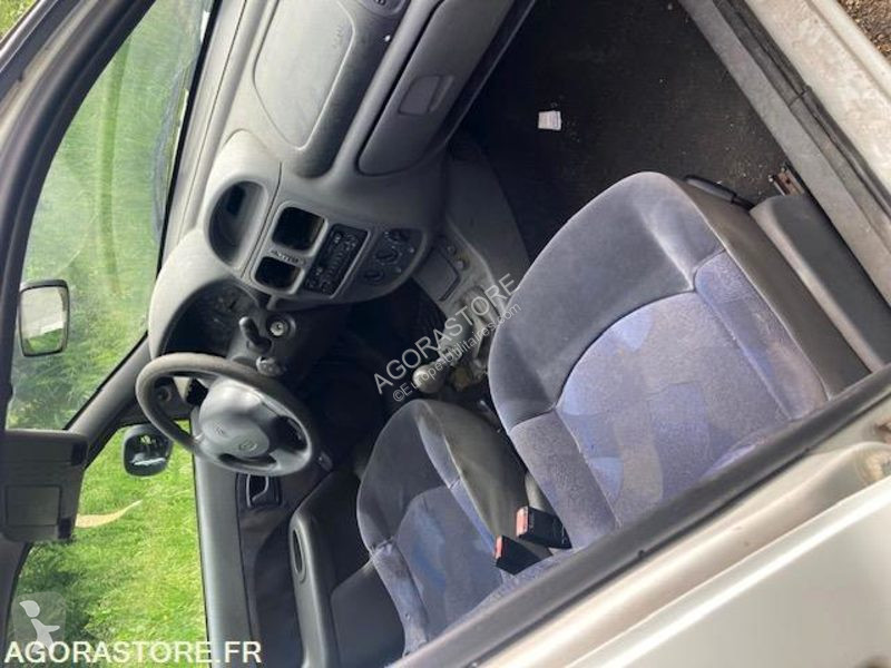 Furgoneta Renault CLIO