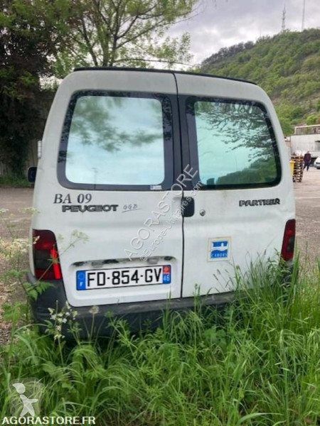Véhicule utilitaire Peugeot PARTNER