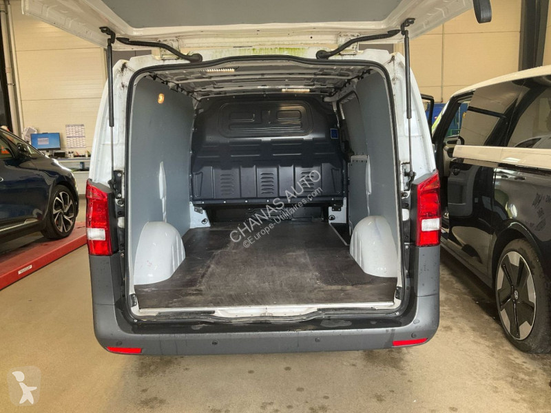 Užitkové vozidlo Mercedes 111 CDI 114 LONG