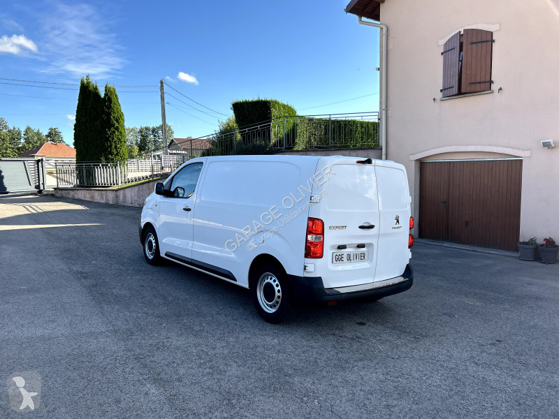 Peugeot 1.6 Bluehdi 95 Premium Pack van