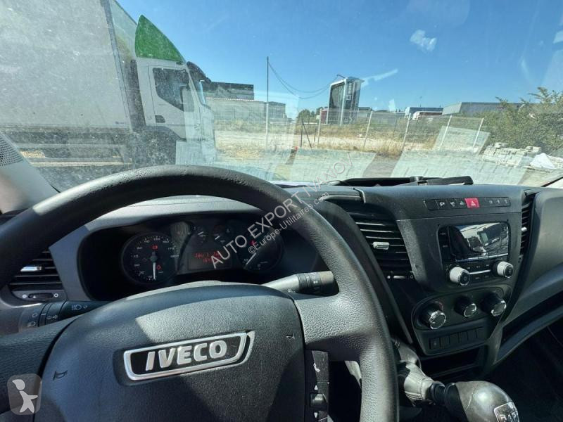 Veicolo commerciale Iveco  35C14 CAISSE HAYON