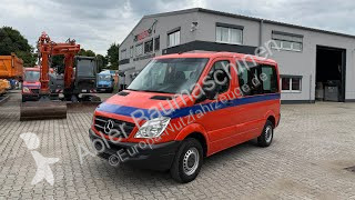 Véhicule utilitaire Mercedes 211 Kombi AHK