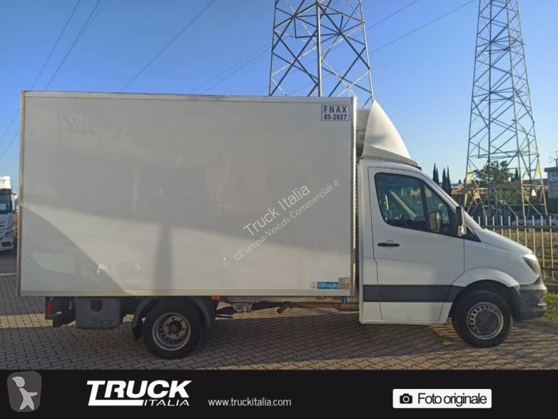 Užitkové vozidlo Mercedes III