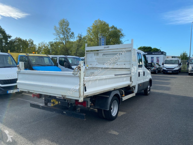 Véhicule utilitaire Iveco Empattement 4100 Tor