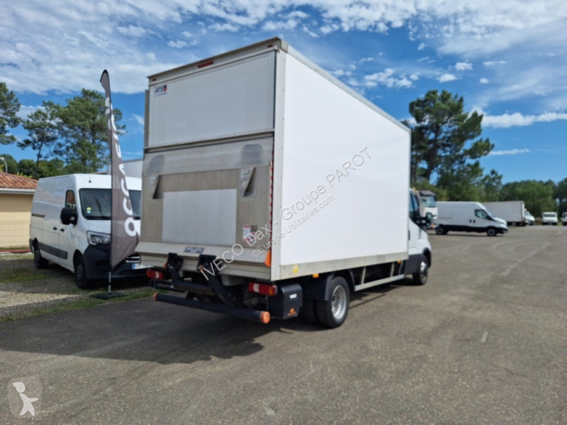 Furgoneta Iveco 35C16H3.0 empattement 4100