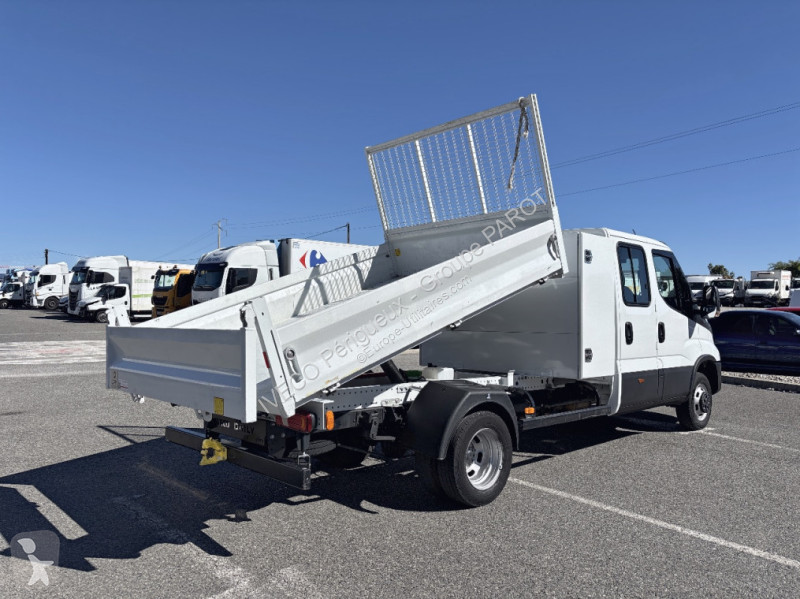 Veículo utilitário Iveco 35C16H3.0 D...