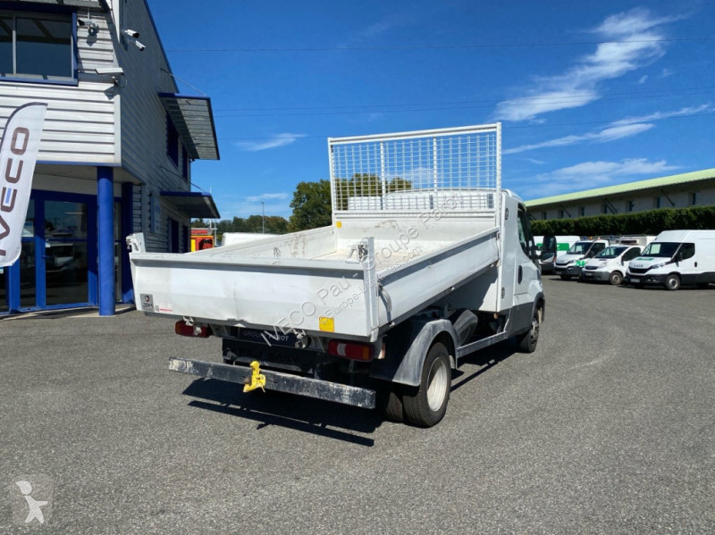 Véhicule utilitaire Iveco 35C16H3.0 empattement...