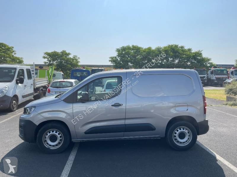 Autoutilitară Peugeot