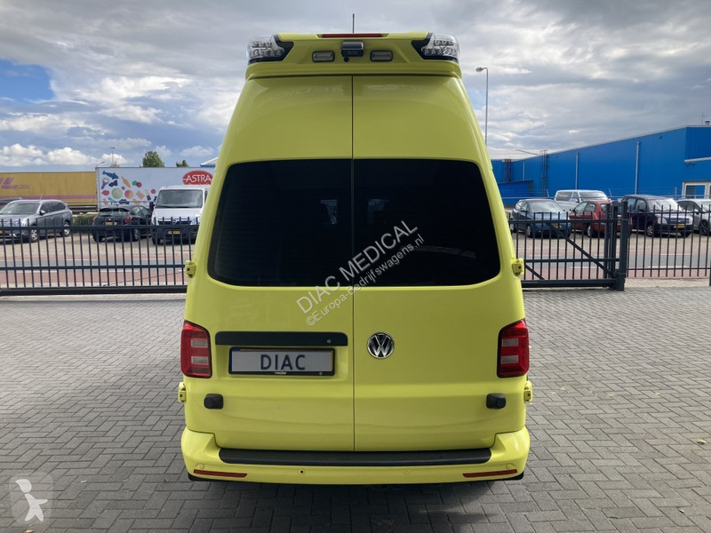 Volkswagen Ambulance T6 Transporter