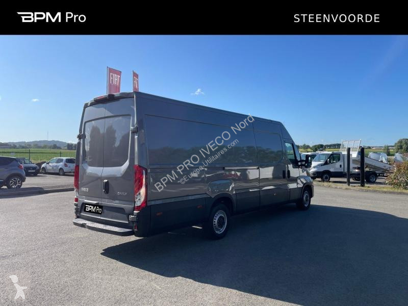 Veicolo commerciale Iveco 35S Fg 35S18HA8 V16...