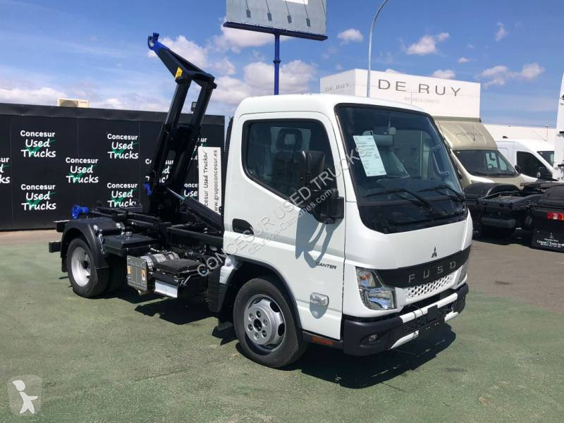 Furgoneta Fuso