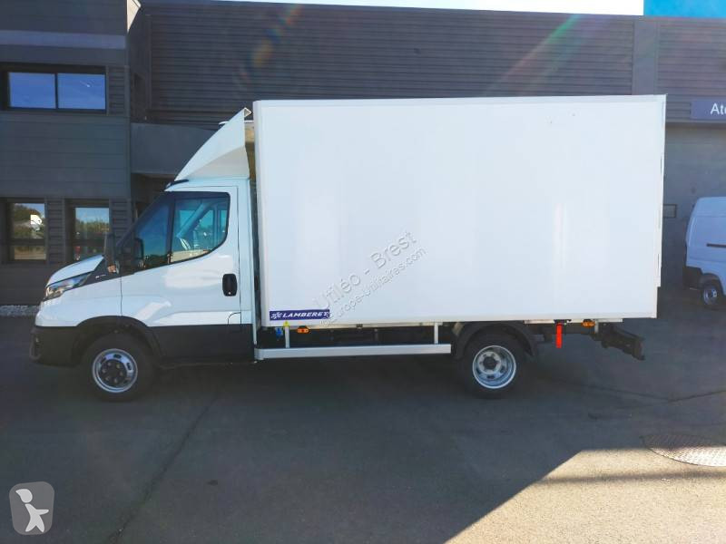 Samochód dostawczy Iveco