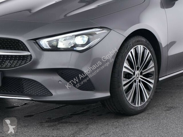 Samochód dostawczy Mercedes CLA 180 Shooting...