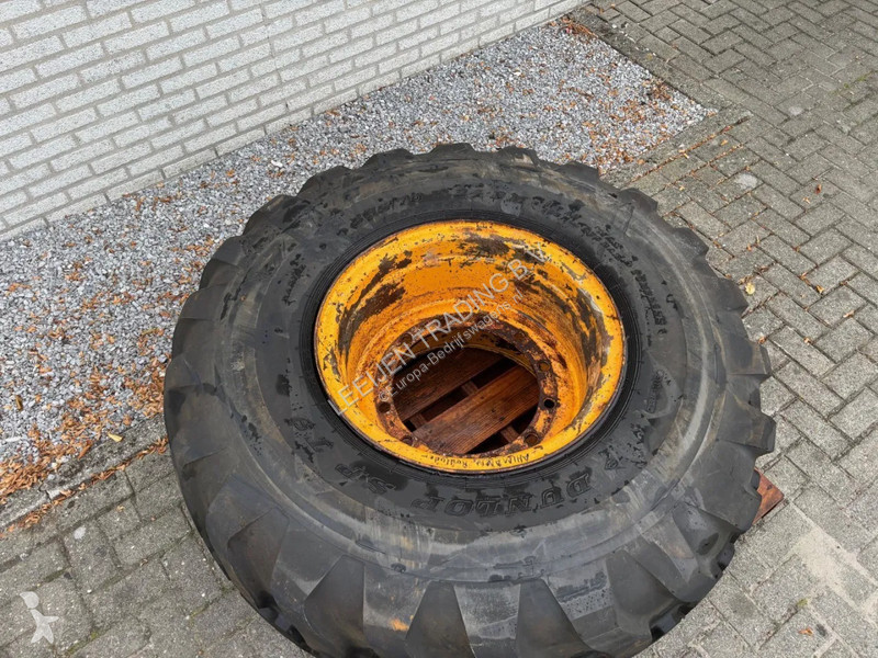 Samochód dostawczy Dunlop Used 555/70R24 EM...