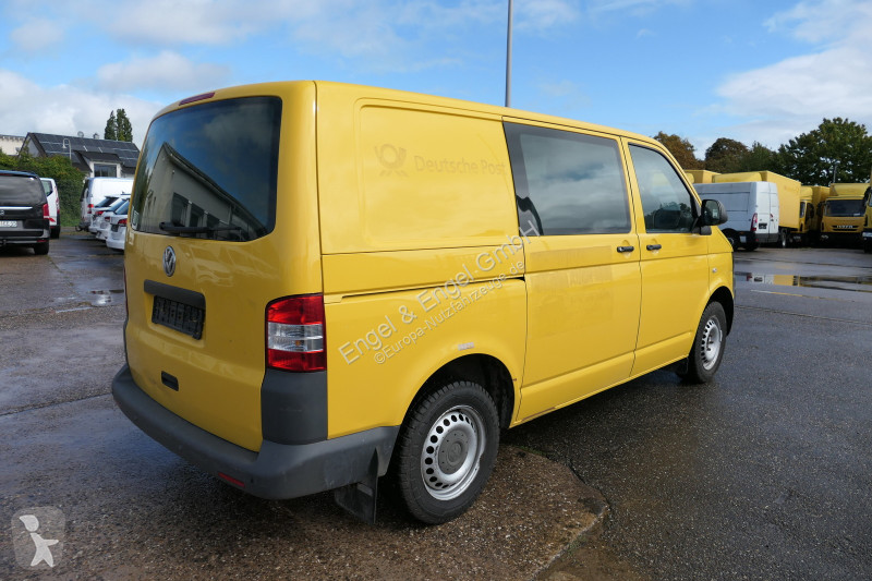 Véhicule utilitaire Volkswagen T5 Transporter...