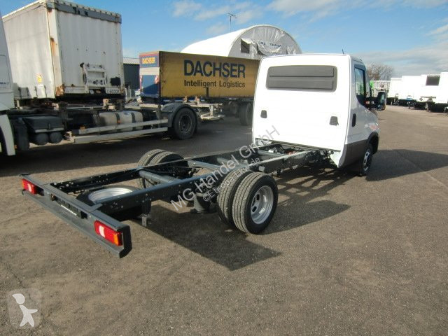 Furgoneta Iveco Daily 40 - 180 Fahrgestell, E6...