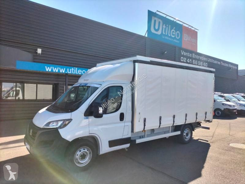 Véhicule utilitaire Fiat