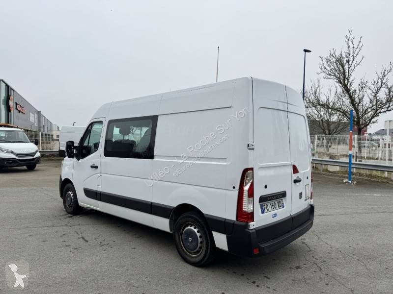 عربة نفعية Renault