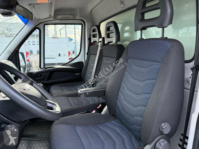 عربة نفعية Iveco DAILY 35C16 BOX + SPONDA