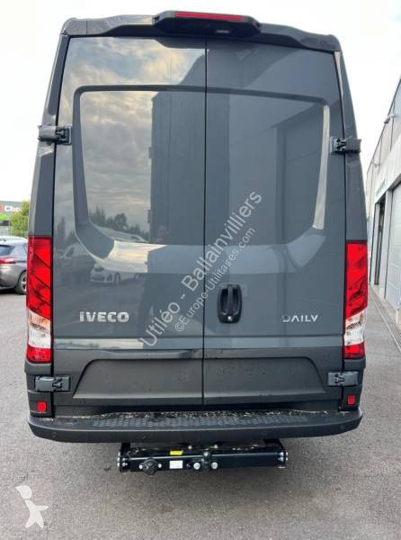 Véhicule utilitaire Iveco