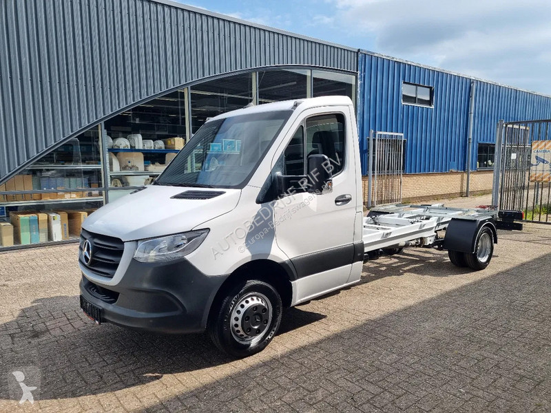 Furgoneta Mercedes 516 CDI Chassis Cabine 4.33...