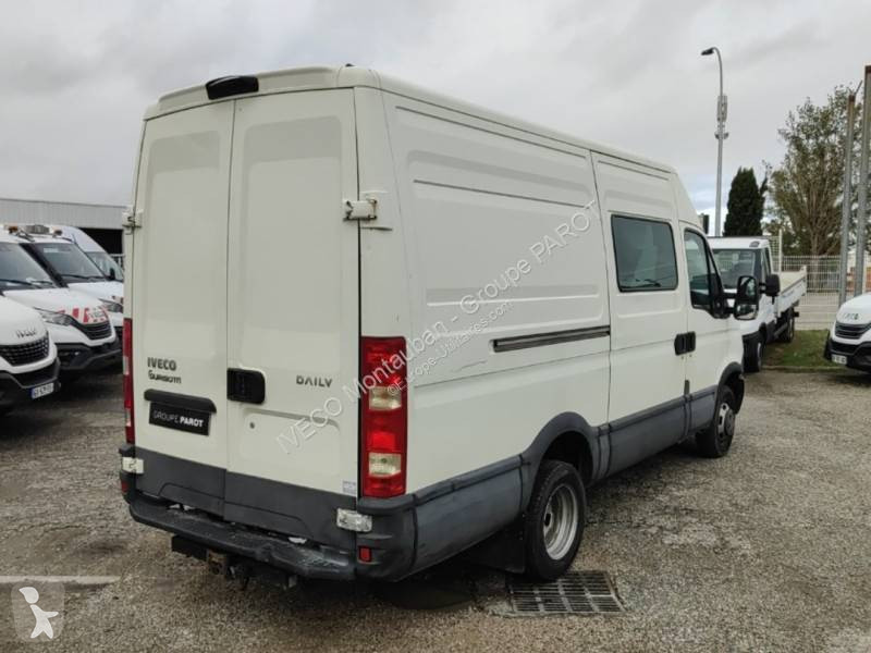 عربة نفعية Iveco