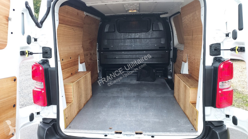 Véhicule utilitaire Citroën JUMPY FG M 2.0...