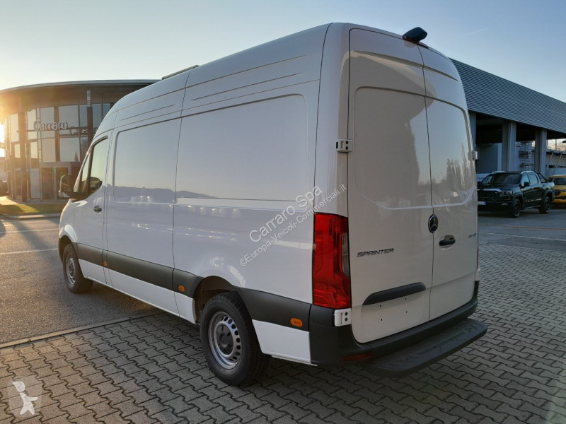 Furgoneta Mercedes Furgone Traz. Post