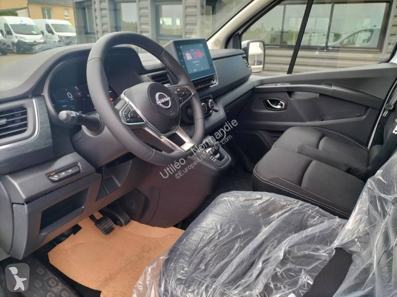 Véhicule utilitaire Nissan