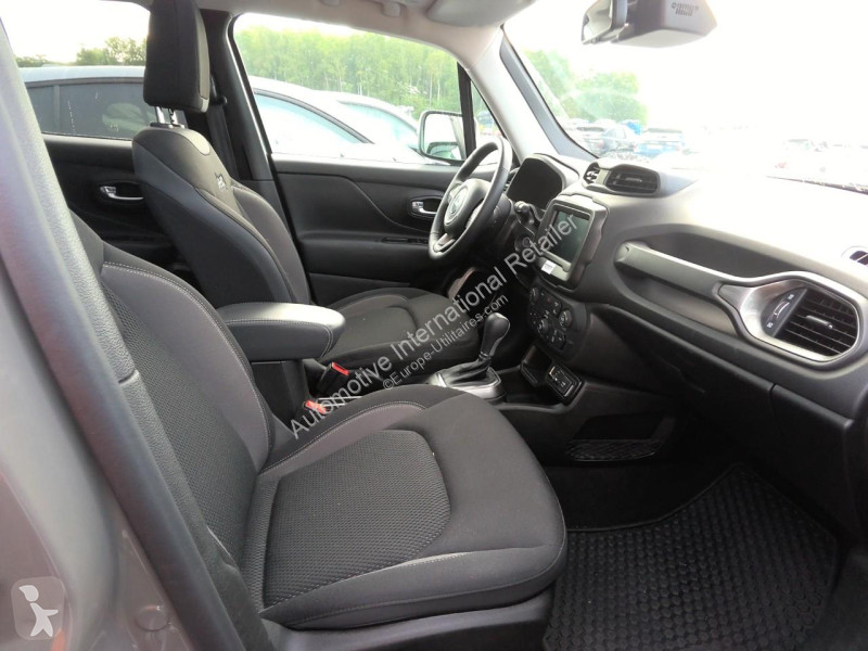 Samochód dostawczy Jeep RENEGADE 1.5 MHEV TURBO...