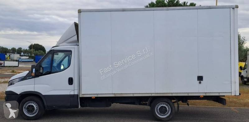 Furgoneta Iveco