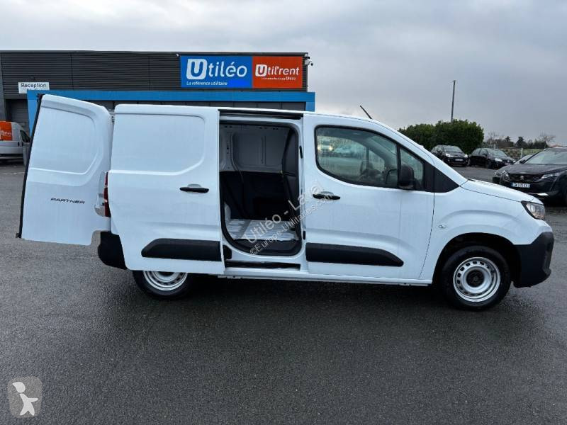 Véhicule utilitaire Peugeot
