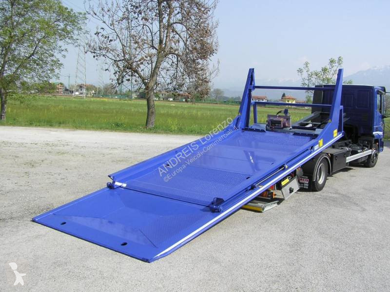 عربة نفعية Iveco