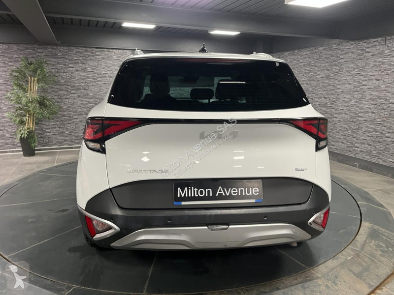 Samochód dostawczy KIA SPORTAGE 1.6 T-GDi MHEV...