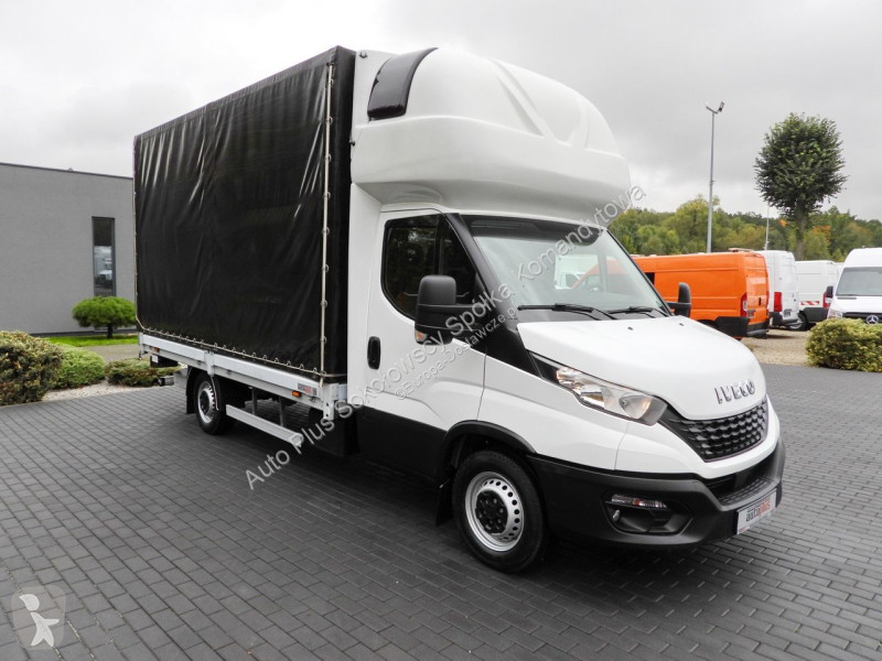 Лекотоварен автомобил Iveco 35S18 DAILY