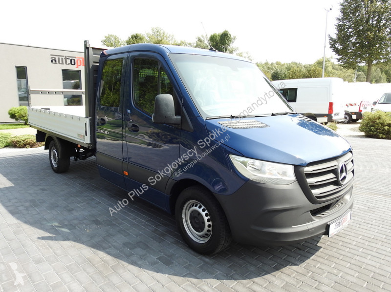 Samochód dostawczy Mercedes 316