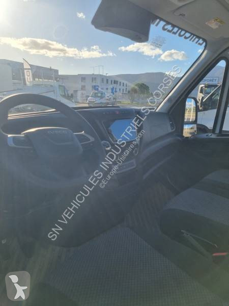 Véhicule utilitaire Iveco