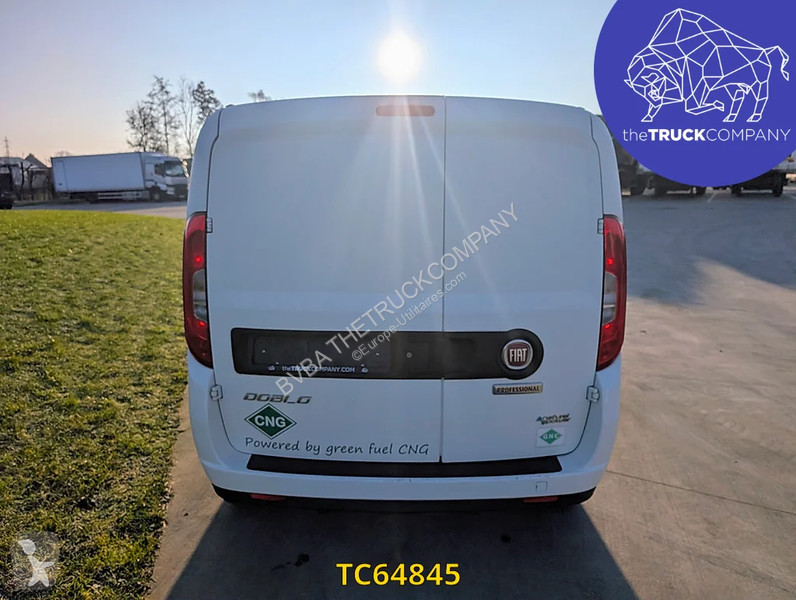 Samochód dostawczy Fiat 1.4i PETROL / CNG Doblò