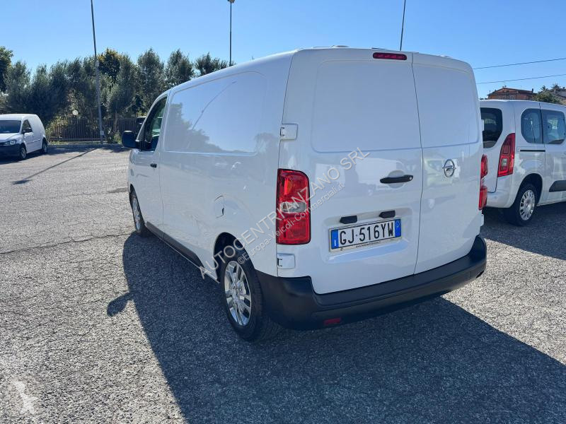 Véhicule utilitaire Opel