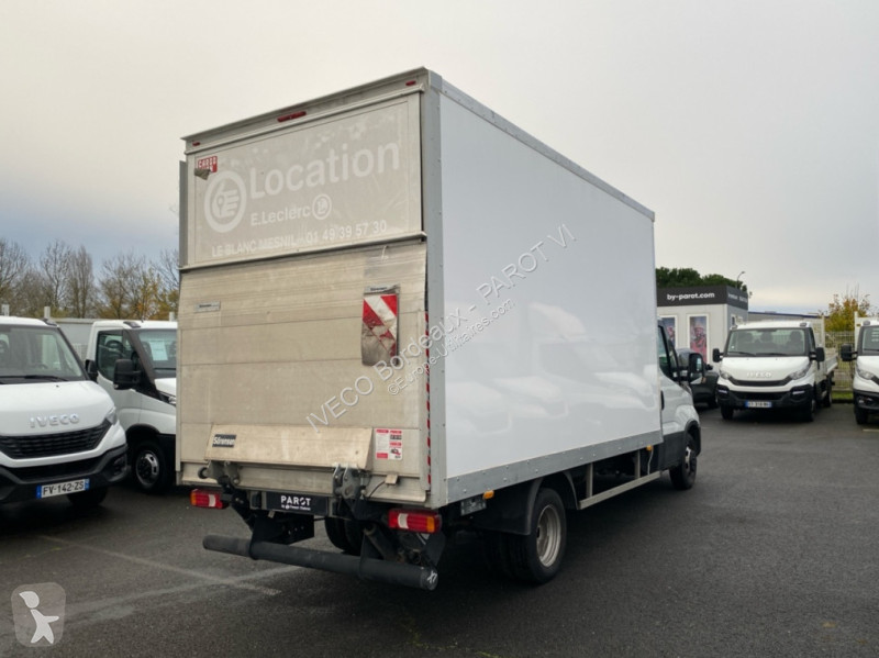Коммерческий автомобиль Iveco 35C16H3.0...