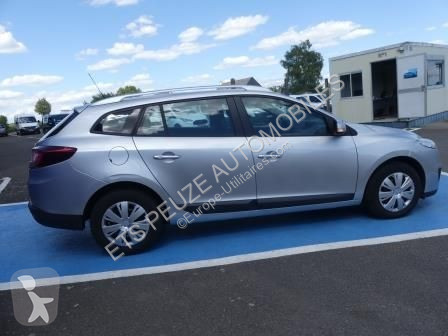 عربة نفعية Renault MEGANE III ESTATE 1.5 DCI...