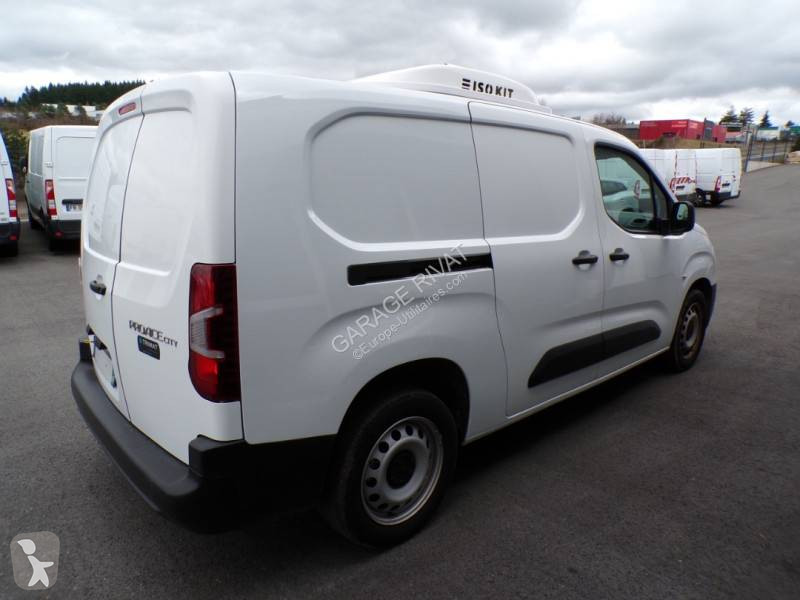 Véhicule utilitaire Toyota