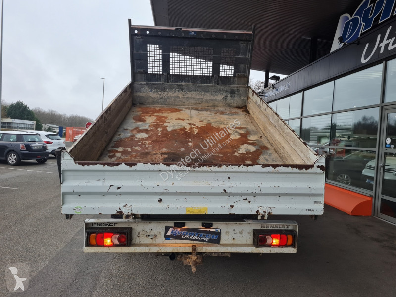 Véhicule utilitaire Renault MASTER III BENNE...